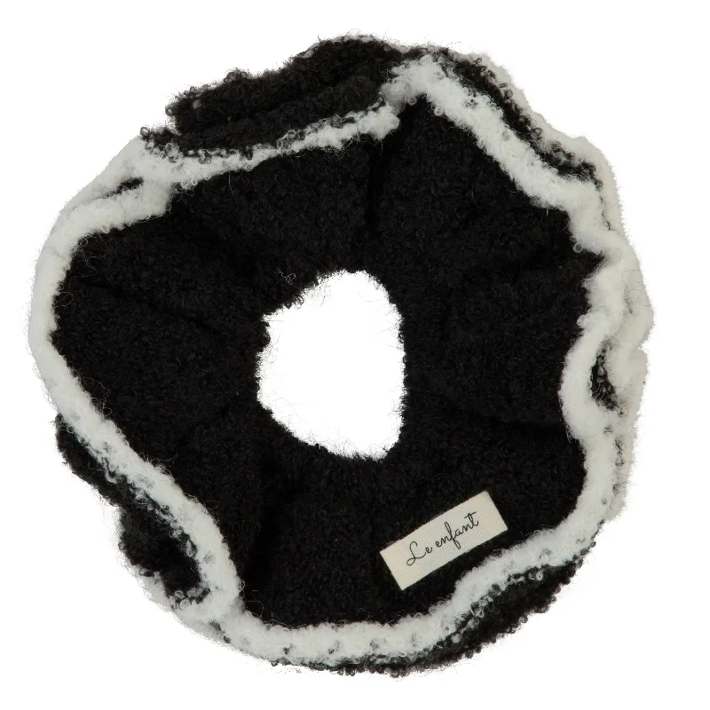 pony scrunchie cashmere - black